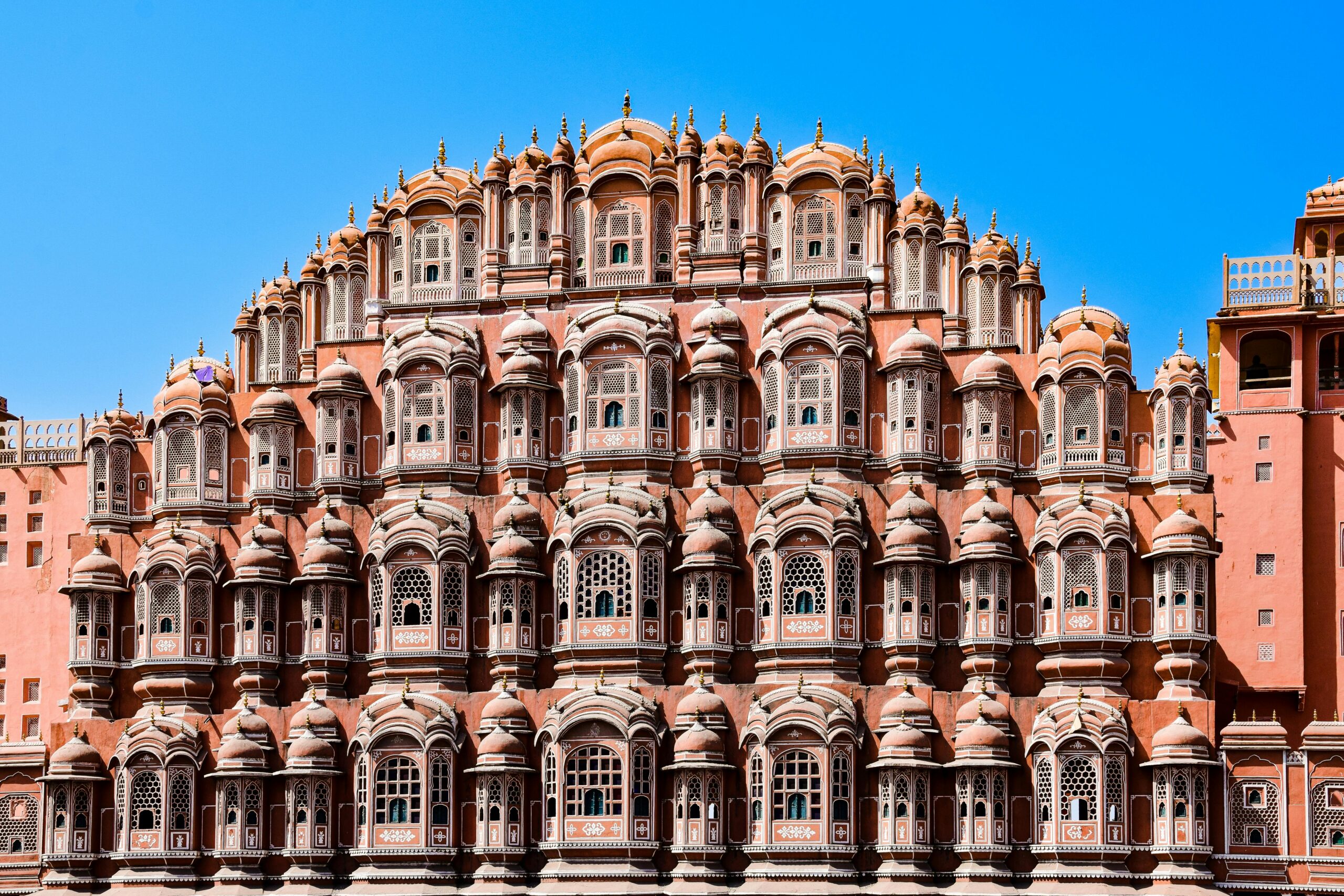 Explore the intricate architecture of Hawa Mahal, a stunning landmark in Jaipur, India.